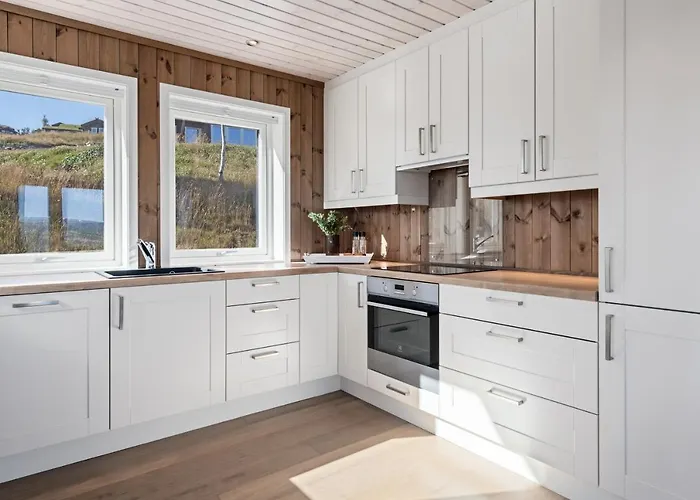 Golsfjellet Bualie: Mountain With Cycling, Fishing, And Ski-in/ski-out Access * Gol